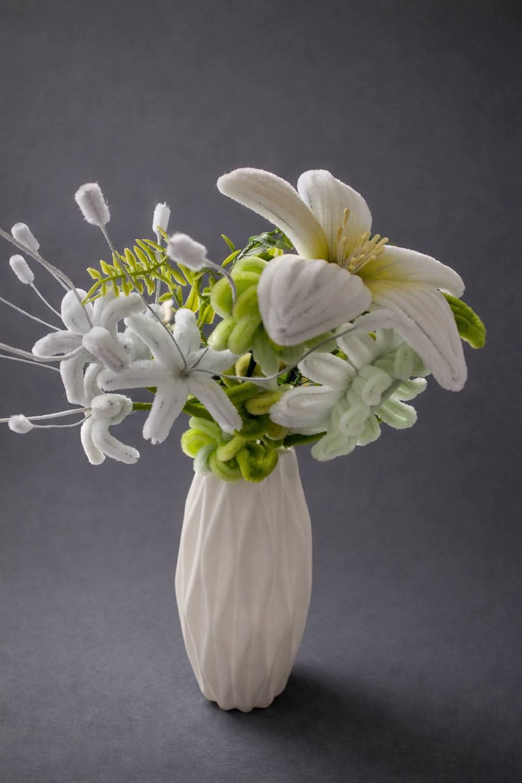 White & Green Mixed Bouquet